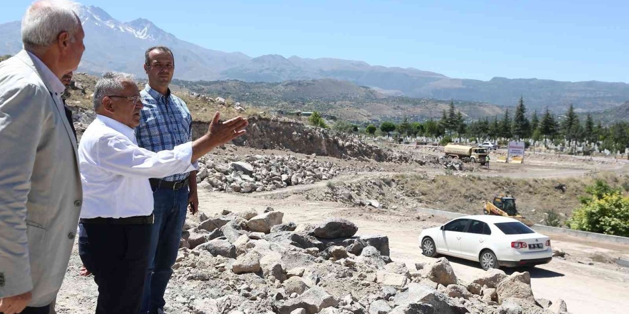 Büyükşehir’den Bin Adet Yeni Mezarlık