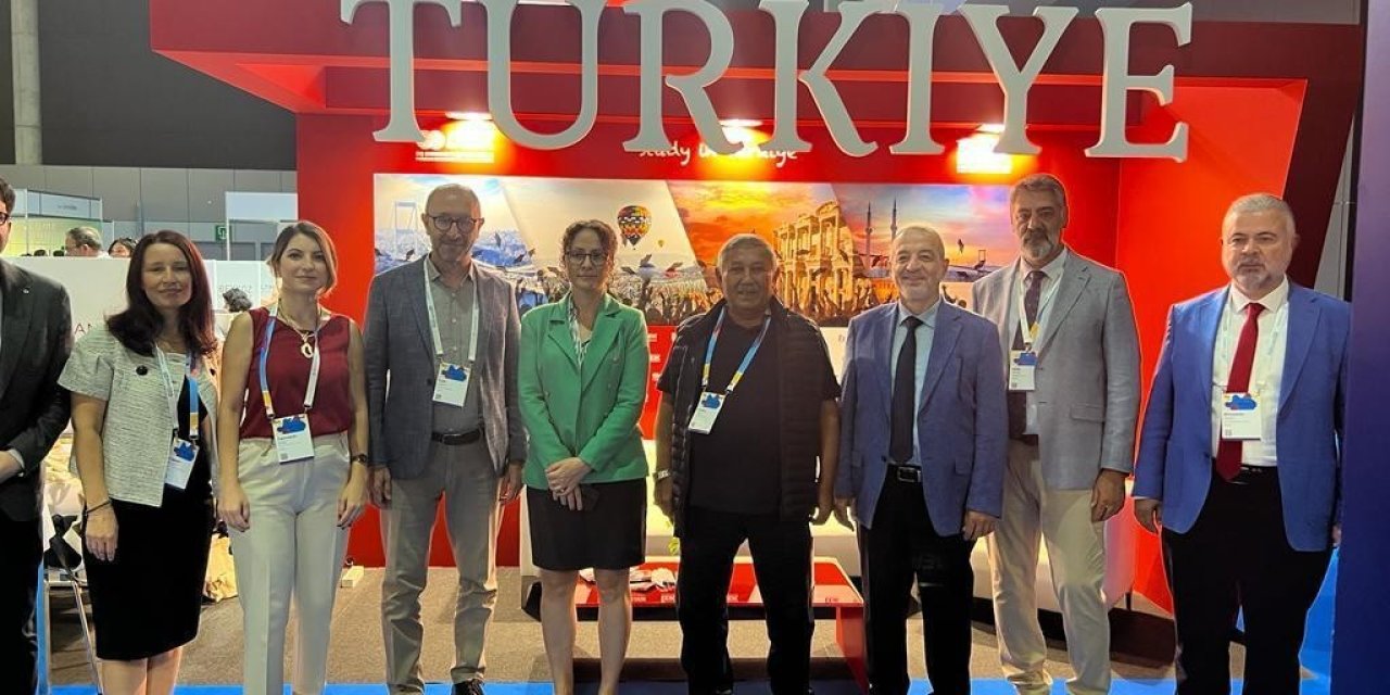 Anadolu Üniversitesi Avrupa’nın En Büyük Eğitim Fuarına Katıldı