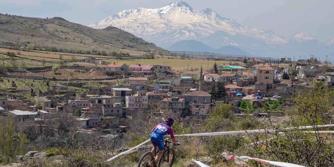 Erciyes Uluslararası Dağ Bisikleti Yarışları Başlıyor