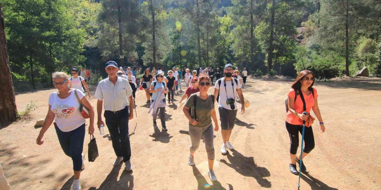 Mersin’de ’doğa Bizi Çağırıyor’ Etkinliği