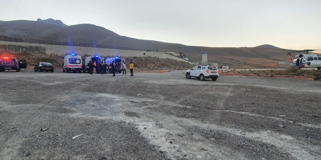 Erciyes Tırmanışı Yapan Dağcıların Üzerine Kaya Düştü: 1 Ölü, 1 Yaralı