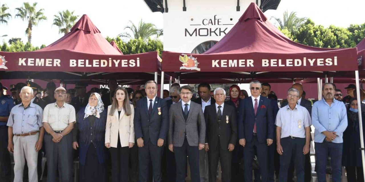 Kemer’de 19 Eylül Gaziler Günü Törenle Kutlandı