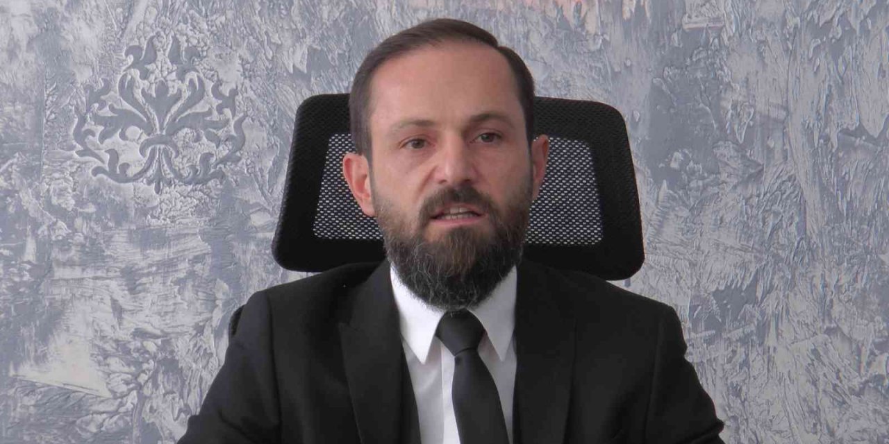 Ali Özcan, Kto Adaylığını Açıkladı