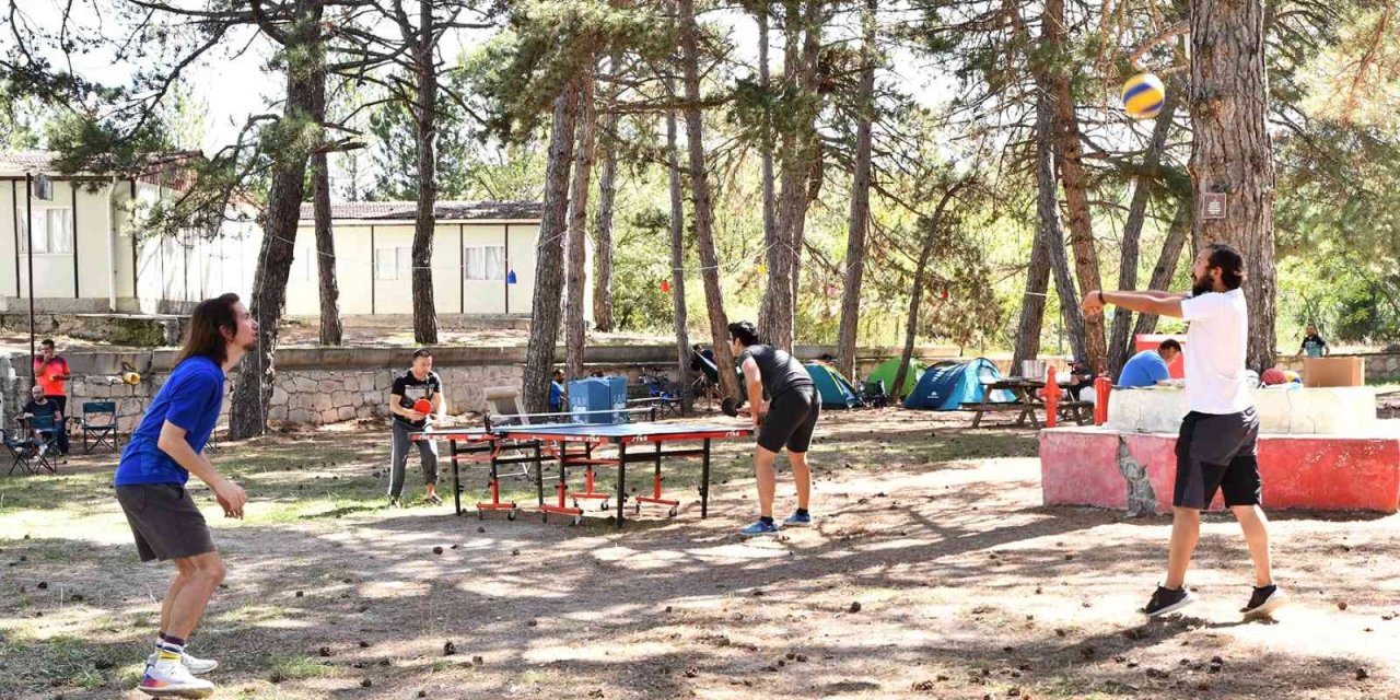 Eskişehir’de ’hareketlilik Haftası’ Kamp İle Başladı