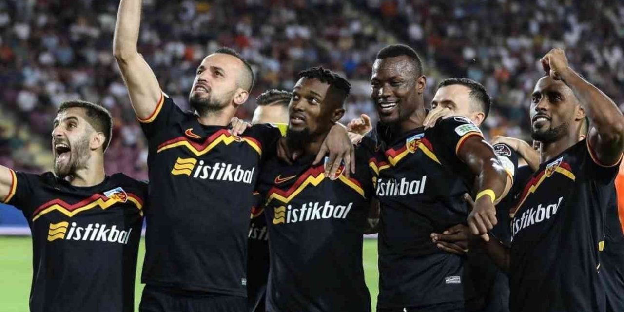 Kayserispor En Başarılı Çıkışı Yaptı