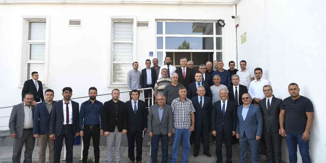 Başkan Büyükkılıç, Felahiye Ve Özvatan Muhtarlarıyla Buluştu