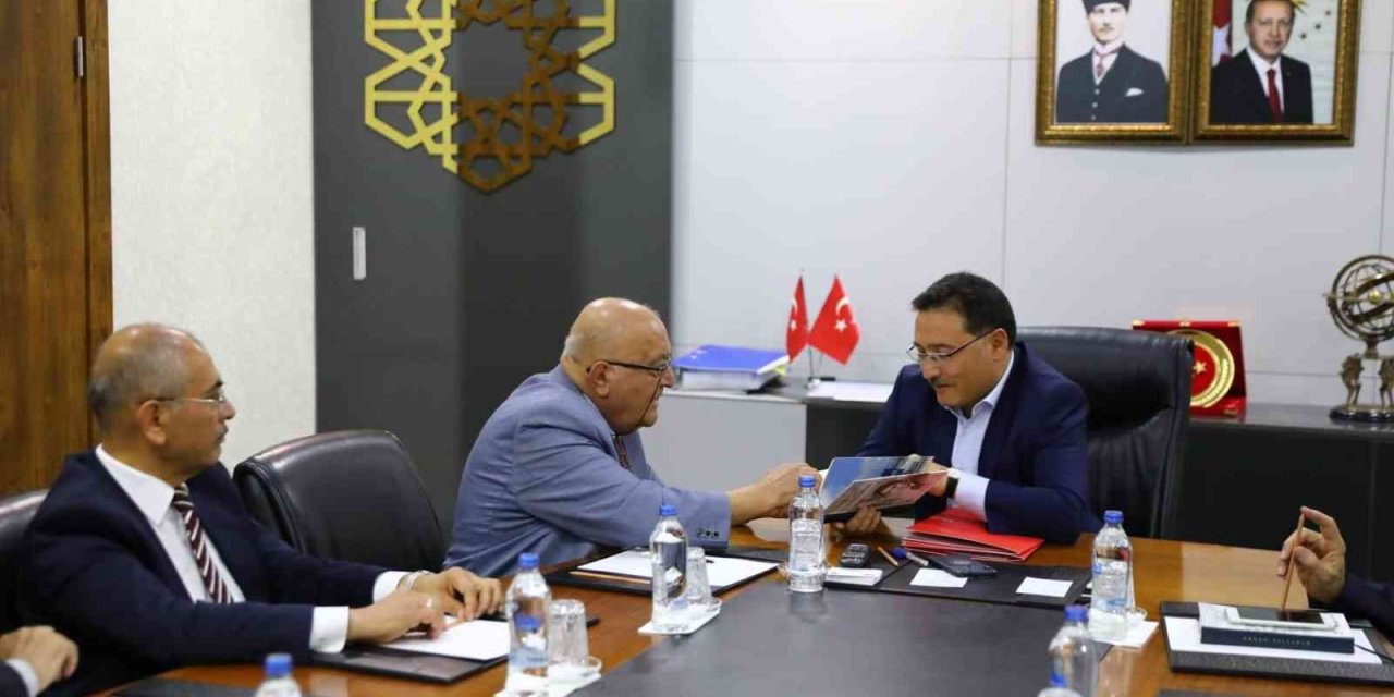 Kayseri Valiliği’nde 2 Protokol Birden İmzalandı
