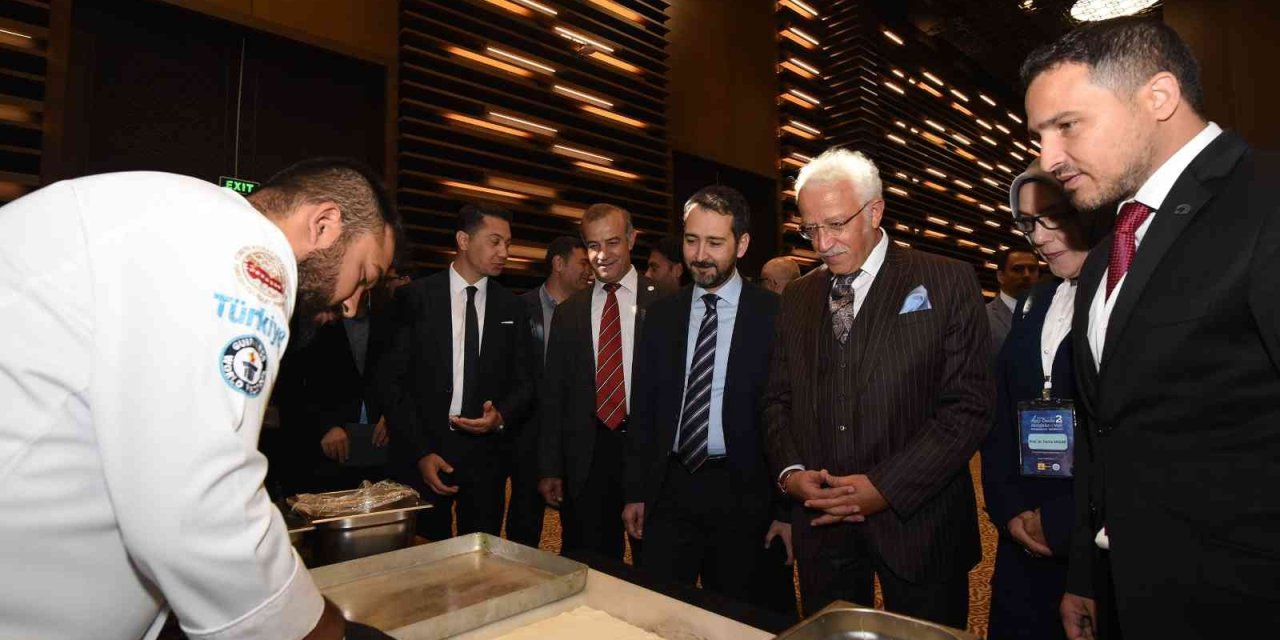 Konya’da 2. Uluslararası Aşçı Dede Ateşbaz-ı Veli Sempozyumu Başladı
