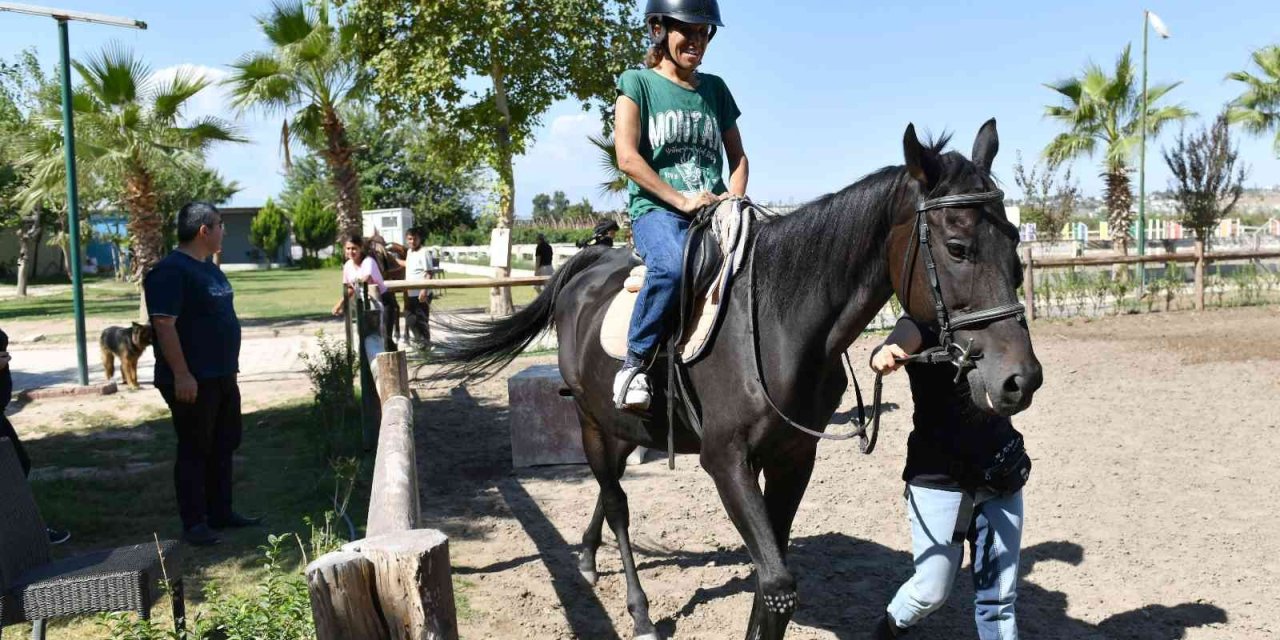 Görme Engelliler, Ata Binmenin Heyecanını Yaşadı