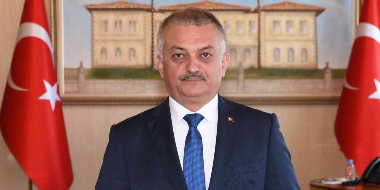 Antalya Valisi Ersin Yazıcı Turizm Haftası Mesajı