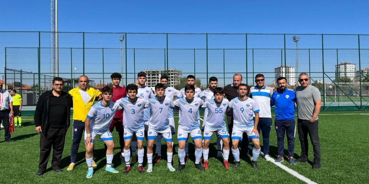 Kayseri Süper Amatör Küme: Kayseri Atletikspor: 3 - Başakpınar Belediyespor:0