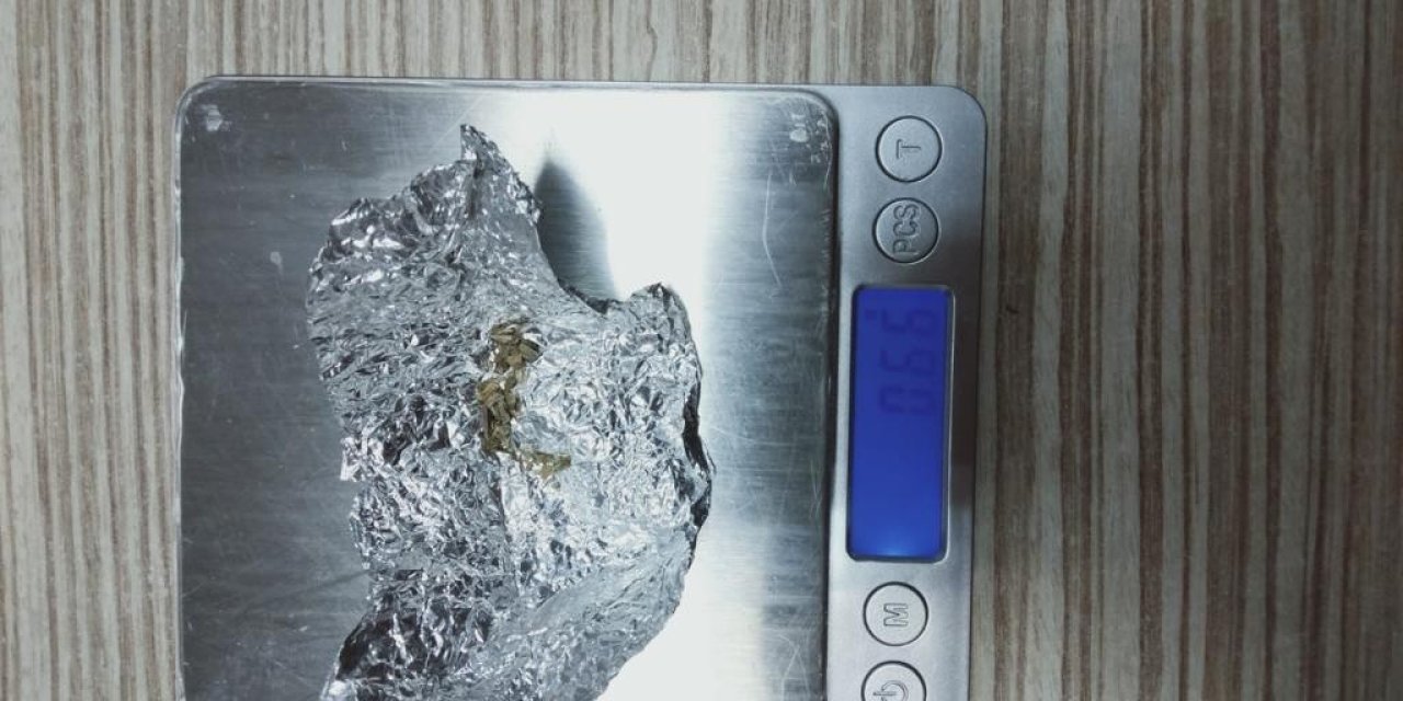 Durumundan Şüphelenilen Otomobilden Uyuşturucu Çıktı