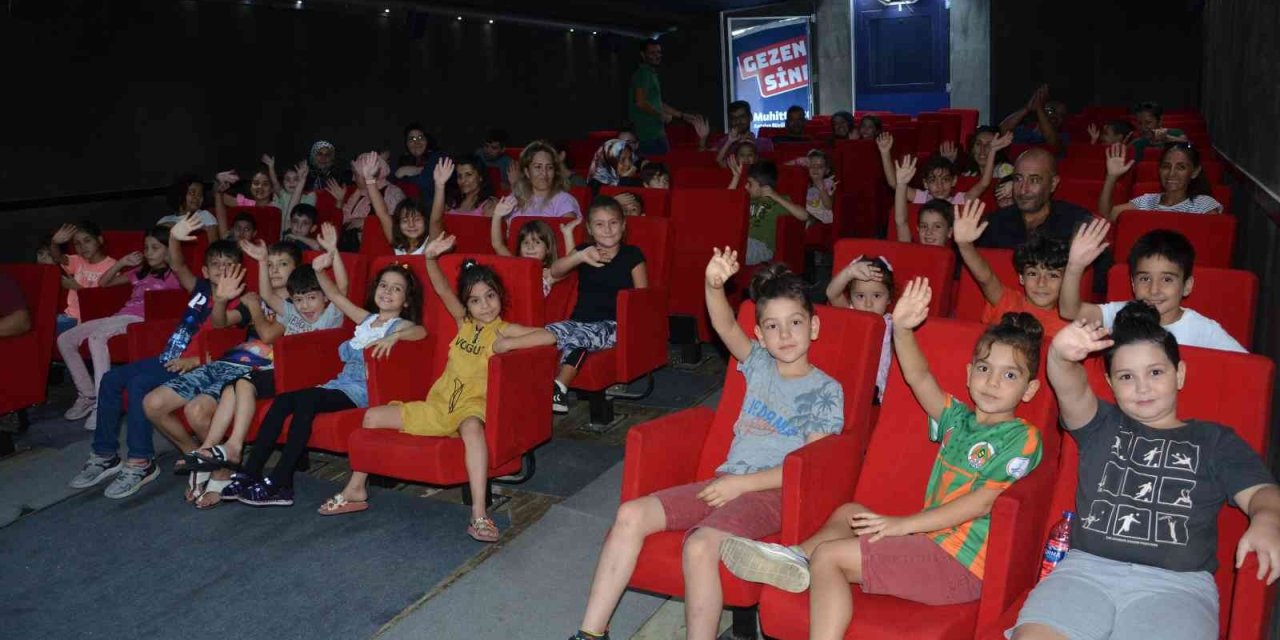 Altın Portakal Sinema Tırı Vatandaşları Beyaz Perdeyle Buluşturuyor