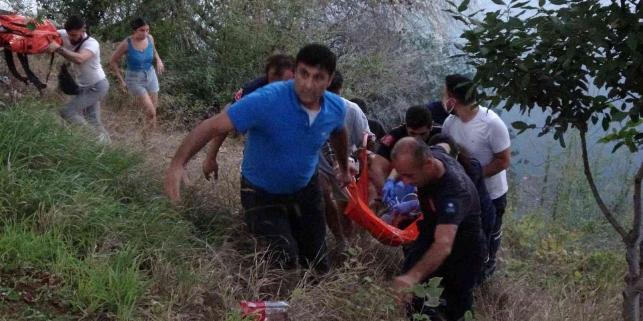 Yaya Köprüsünden Iramağa Atladı, Tüm Çabalara Rağmen Hayatını Kaybetti