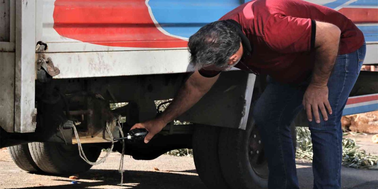 Antalya’da Hırsızlık İhbarına Giden Polislerin Güzünden Kaçmayan Detay