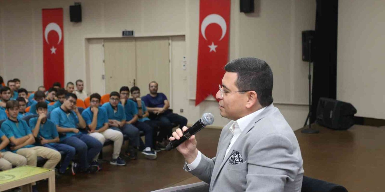 Başkan Tütüncü, Öğrencilerle Buluştu