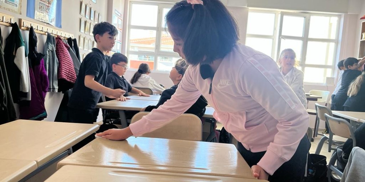 Bu Okulda Öğrenciler Temizlik Eğitimi De Alıyor