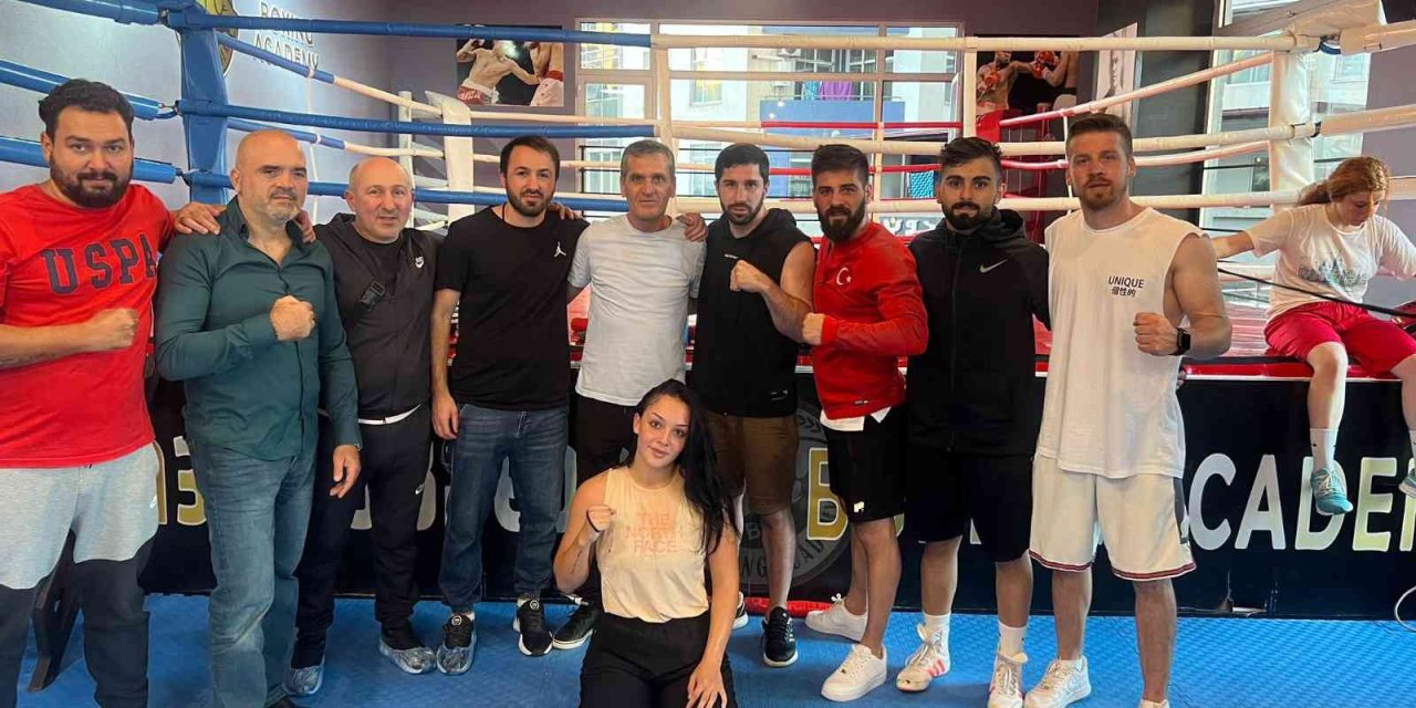 Dünya Şampiyonluğu Kemer Maçı İle Galibiyet Serisine Devam Etmek İstiyor