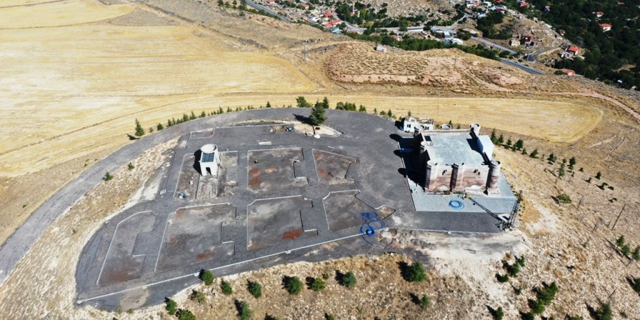 Kocasinan’da 8 Asırlık Köşk, Gök Gözlem Evi Oluyor