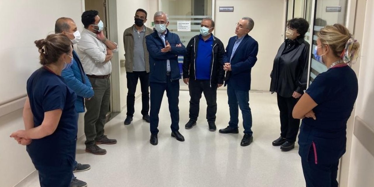 Esogü Yönetimi’nden Hastane Acil Servis Ünitesi’ne Ziyaret