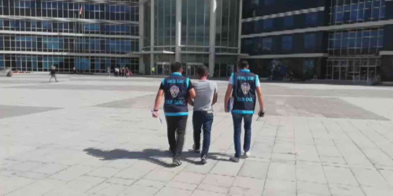 Nakliye Dolandırıcısı Polisten Kaçamadı