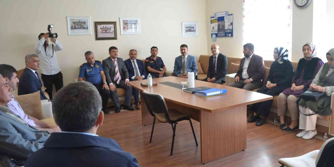 Kaymakam Tunç Talimat Verdi, Öğretmenler Öğrencilerin Evine Ziyarete Gidecek