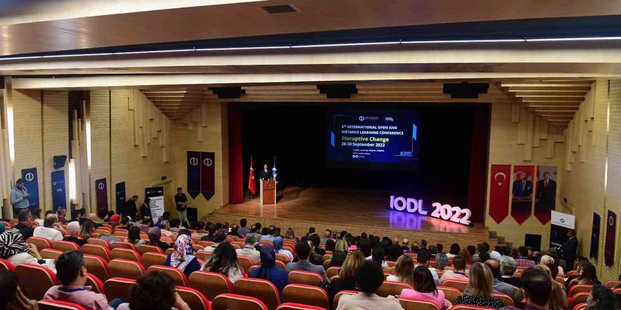 5. Uluslararası Açık Ve Uzaktan Öğrenme Konferansı Başarıyla Tamamlandı