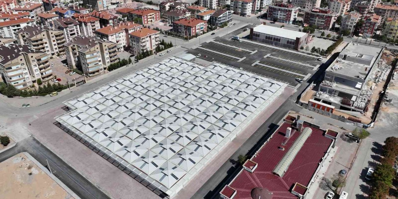 Selçuklu’da Yazır Kapalı Pazar Açılışa Hazırlanıyor