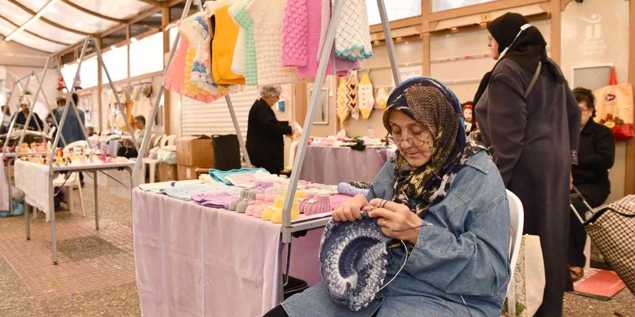 Bu Sokakta Hanımların Emeği Var