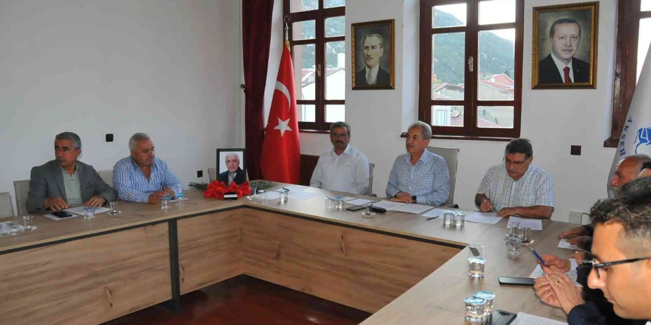 Akşehir Belediyesi Meclis Üyesi Hüseyin Uyar Dualarla Anıldı