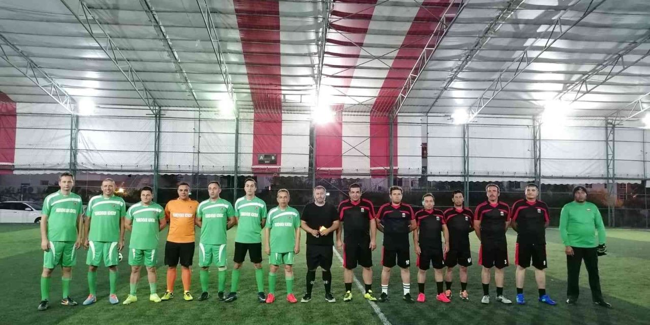 Cumhuriyet Kupası Futbol Turnuvası Başladı