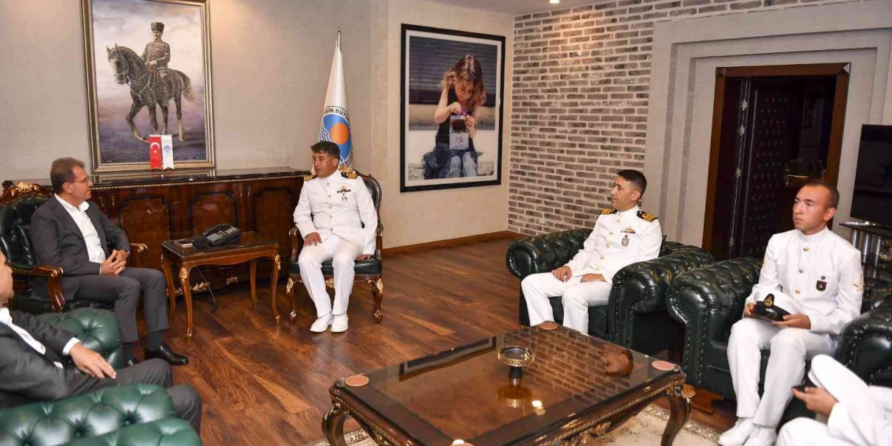 Seçer: "doğu Akdeniz, Dünyadaki Güç Dengelerinin İlgilendiği Bir Bölge"