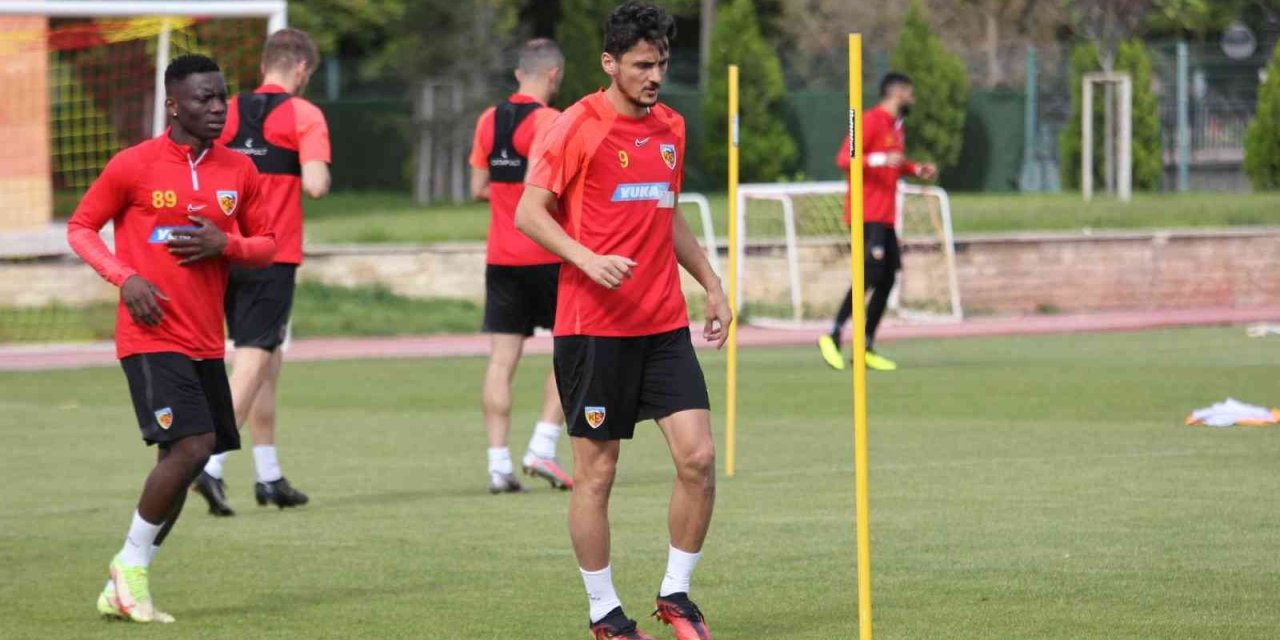 Kayserispor, Ümraniyespor Maçı Hazırlıklarını Sürdürüyor