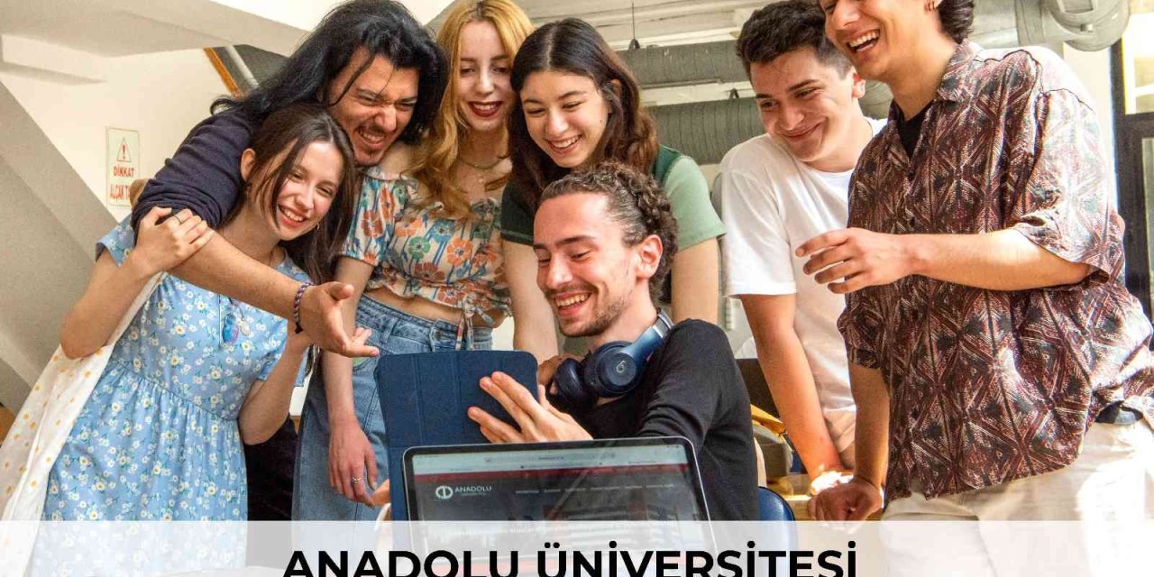 Anadolu Üniversitesinin Yeni Öğrencileri Oryantasyon Toplasında Buluştu