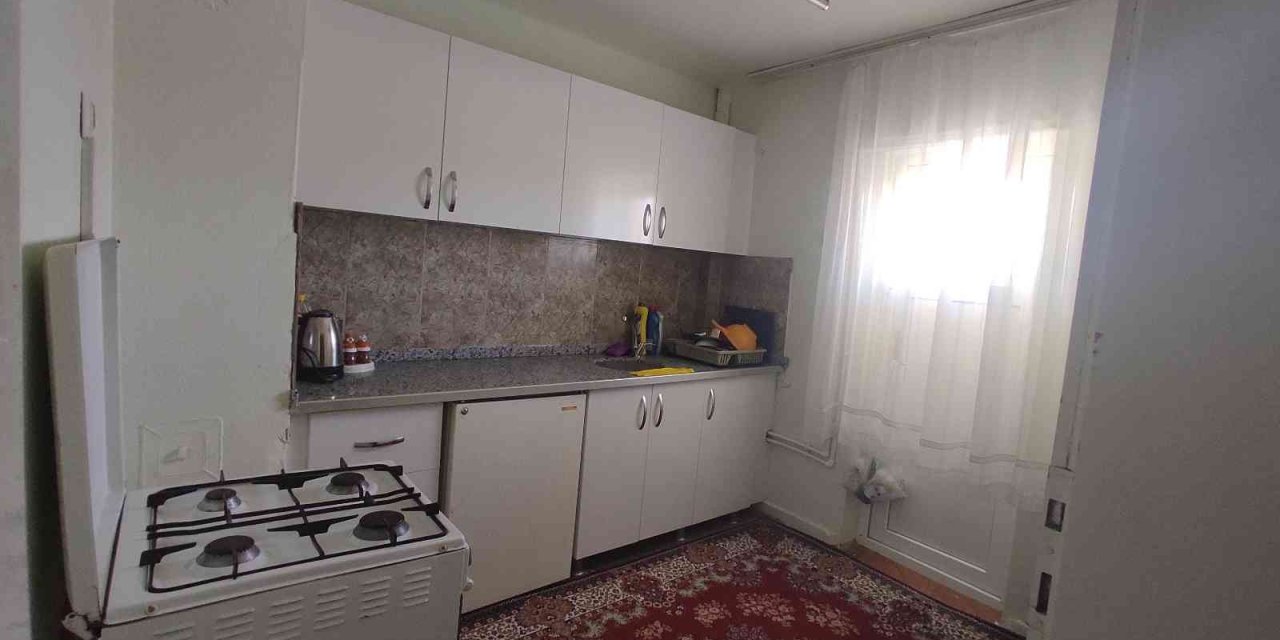 Sarız’da Lojmanlar Yenilenerek Öğretmenlerin Hizmetine Sunuldu