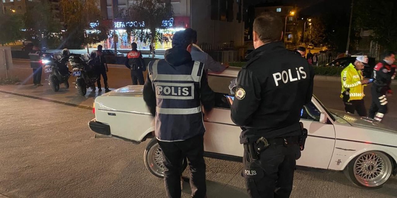 Binden Fazla Polisin Katılımıyla Denetim Yapıldı