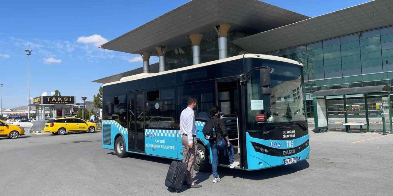 Büyükşehir’den Üniversite Öğrencilerine ’özel Ulaşım’ Hizmeti