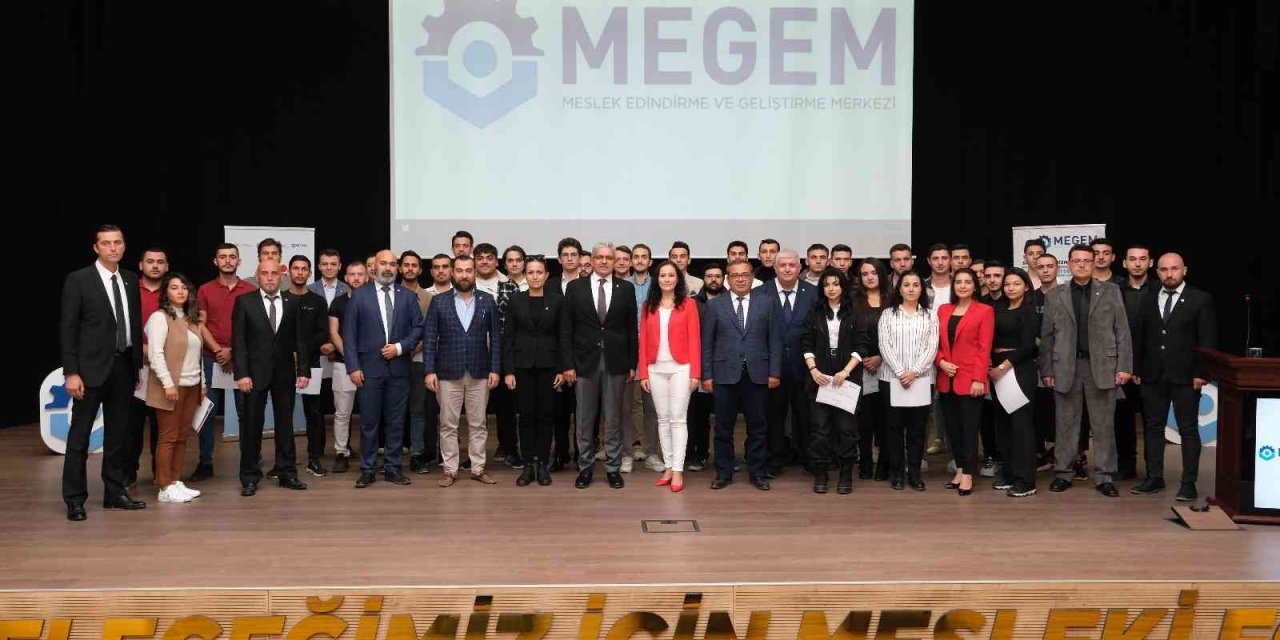 Bebka Destekli Megem Kursları Gençleri İş Sahibi Yapıyor