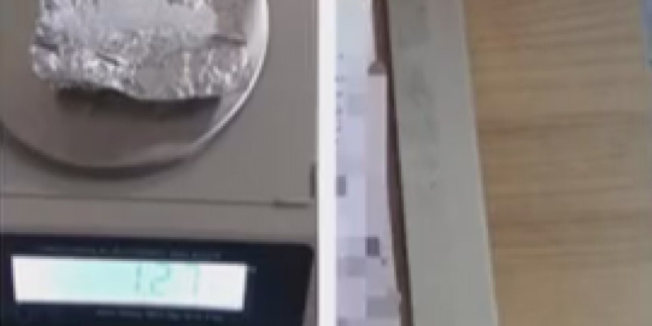 Polis Kılıktan Kılığa Giriyor, Suçluları Yakalıyor