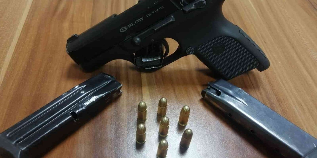 ‘tehdit’ Suçundan Aranan Şahıs Yakalandı