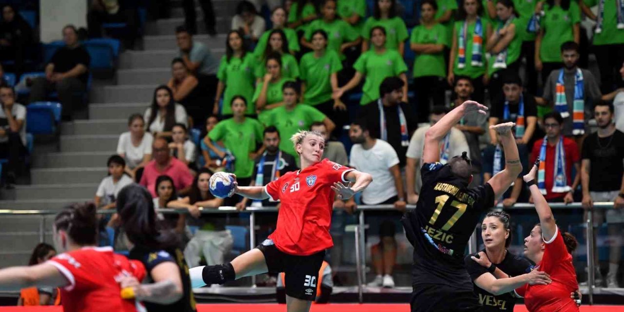 Mavi Kelebekler Galibiyet Peşinde