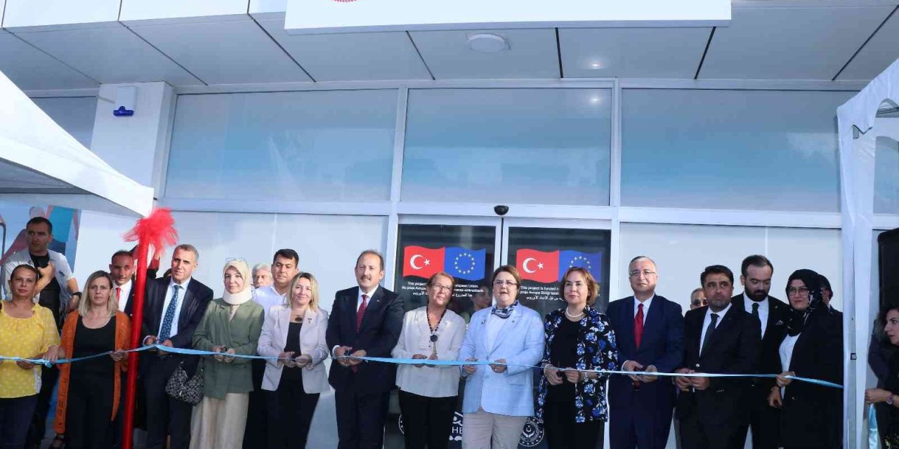 Bakan Yanık: "2050 Yılında Her 5 Kişiden Birinin 65 Yaş Ve Üzeri Olacağı Öngörülüyor"