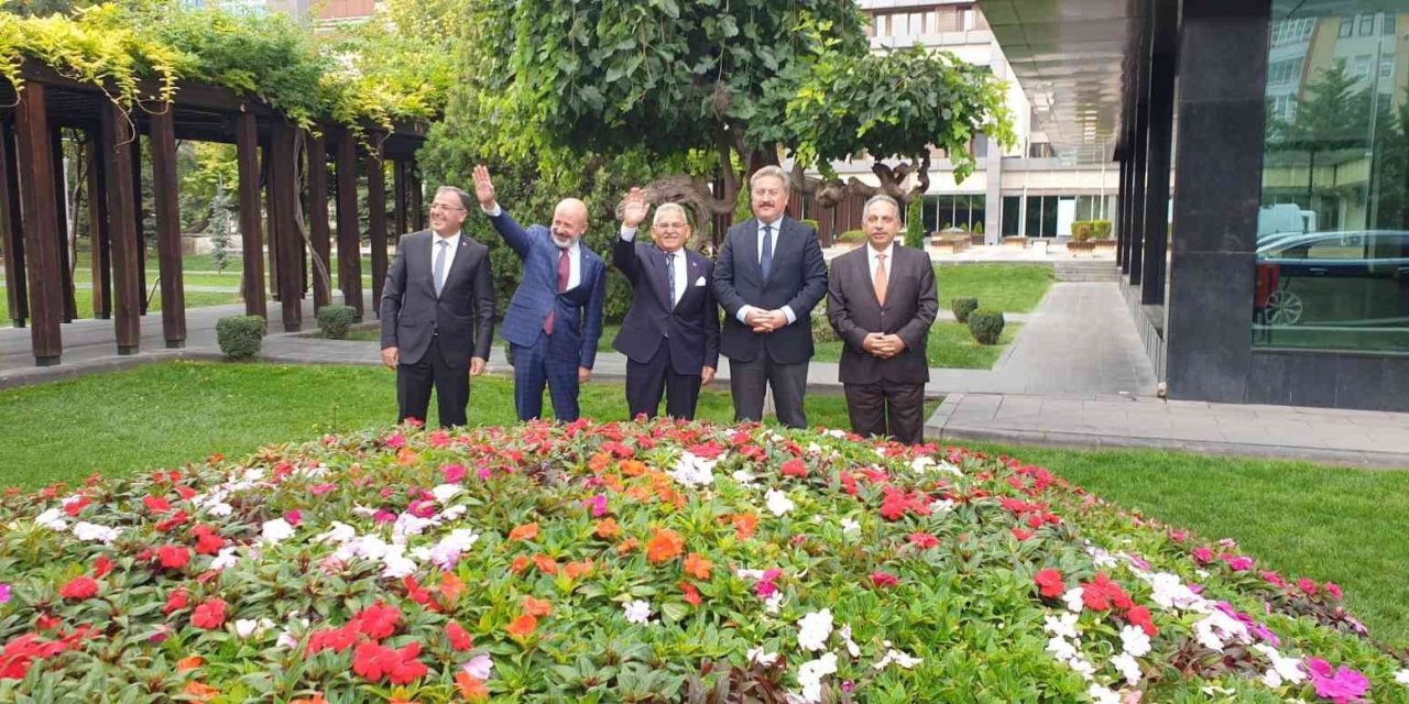 Başkanlar, Büyükşehir’de Haftaya İstişare İle Başladı
