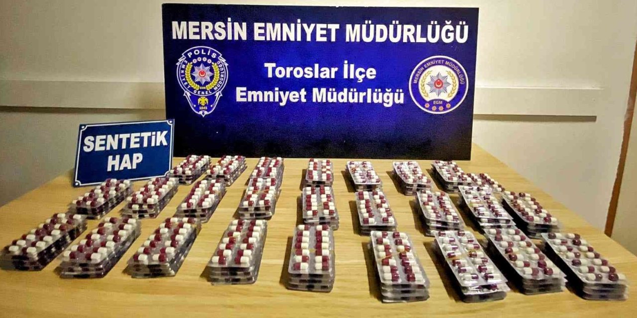 Mersin’de Bin 412 Sentetik Ecza Maddesi Ele Geçirildi