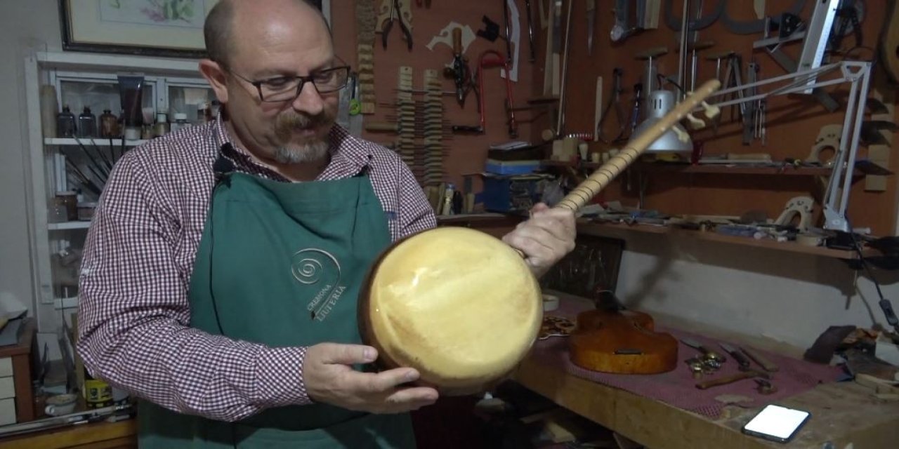 Bu Müzik Aletleri Bildiğimiz Gibi Değil