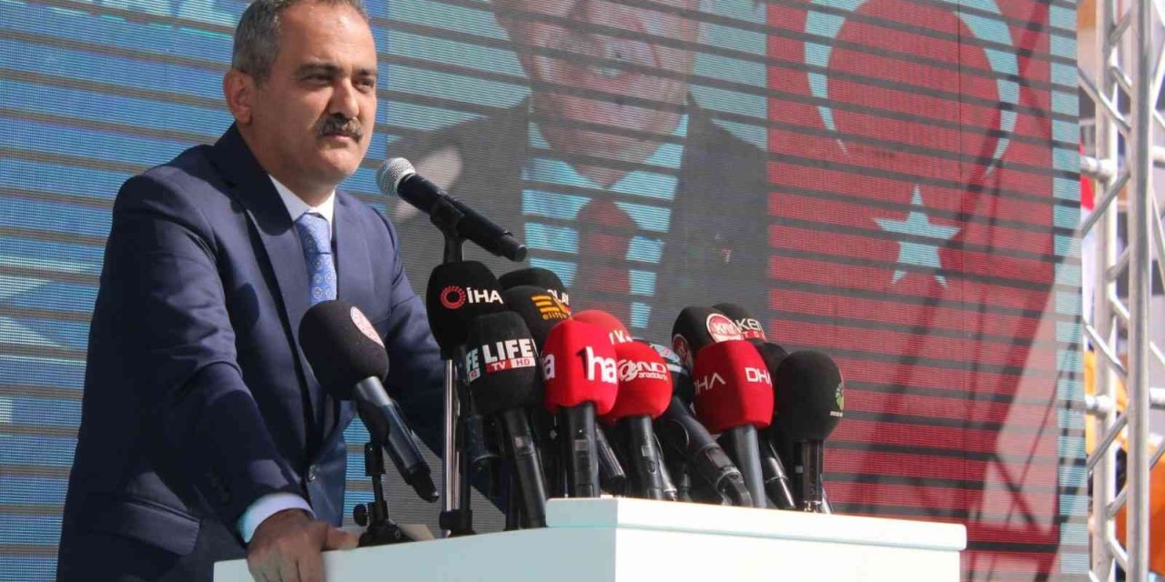 Bakan Özer: "eğitim Sistemimiz 150’ye Yakın Ülkenin Nüfusundan Çok Daha Büyük"