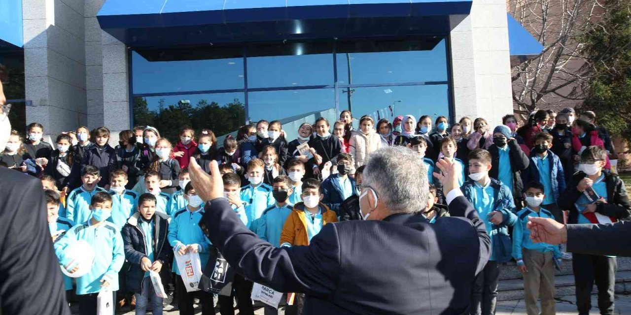 Anadolu’nun Lider Şehri Kayseri’den Lider Kitap Fuarı