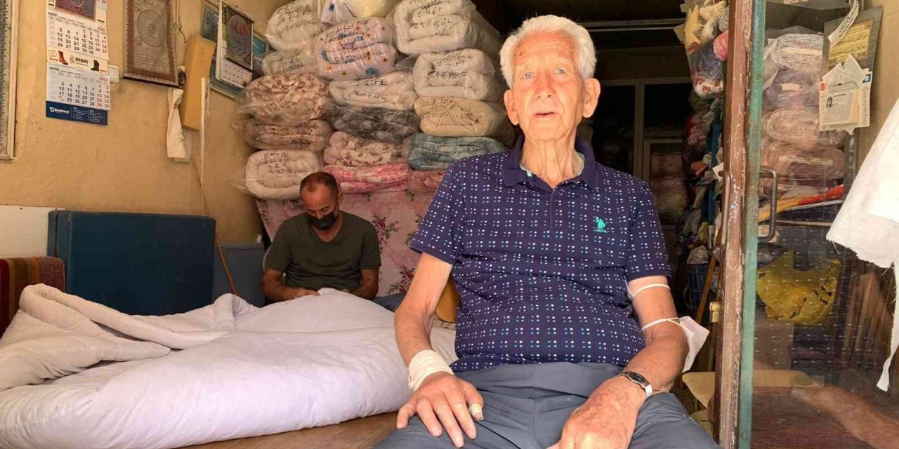 Yarım Asırlık Yorgancı Hem Makineleşmeye Hem De Artan Maliyetlere Direniyor