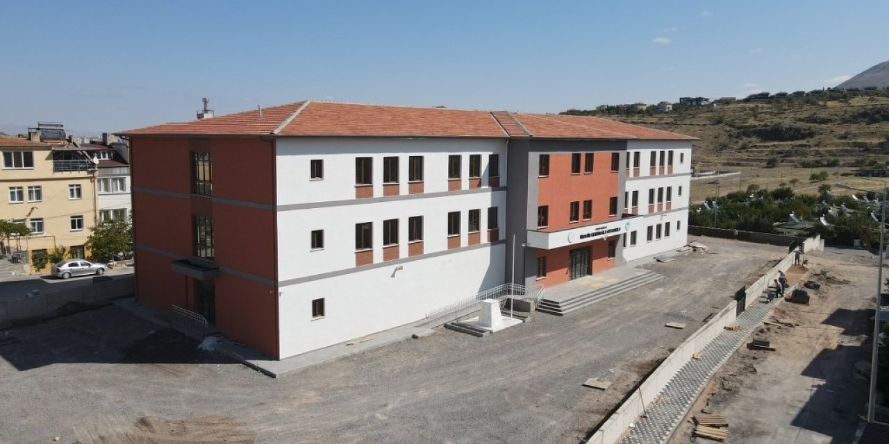 İbrahim Kendiroğlu Ortaokulu’nda Sona Doğru