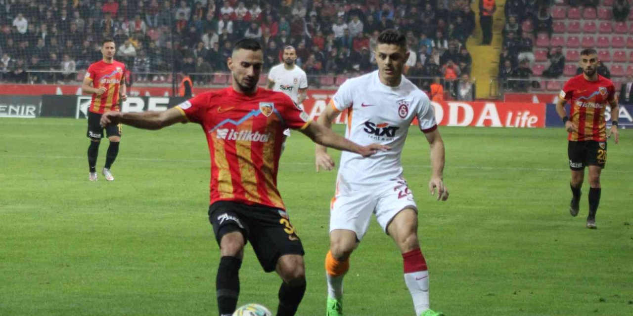 Spor Toto Süper Lig: Kayserispor: 2 - Galatasaray: 1 (maç Sonucu)
